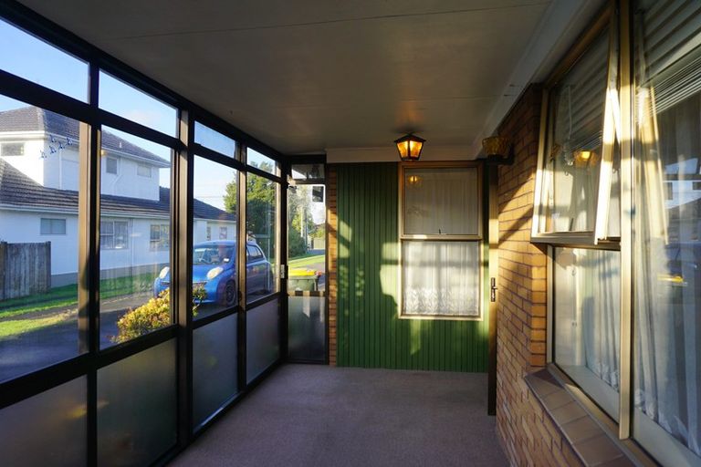 Photo of property in 3/51 Huia Road, Papatoetoe, Auckland, 2025