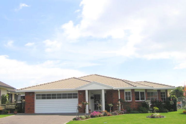 Photo of property in 68 Russley Drive, Mount Maunganui, 3116
