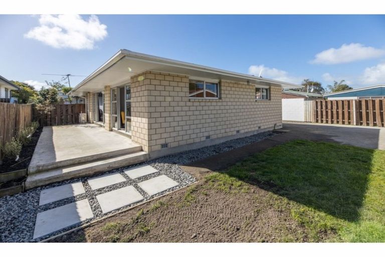 Photo of property in 46 Woolley Street, Avondale, Christchurch, 8061