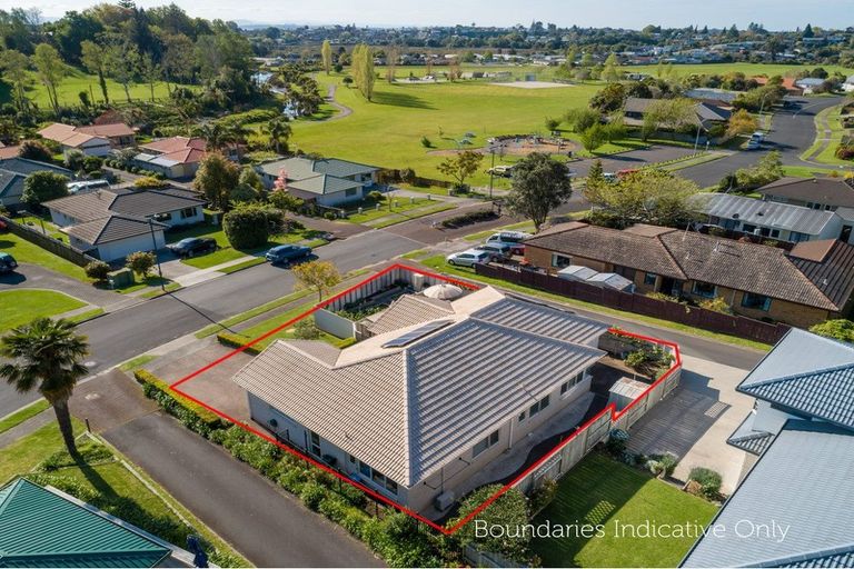 Photo of property in 137 Carlton Street, Bellevue, Tauranga, 3110