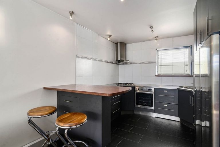 Photo of property in Lago Apartments, 1102unit Fenton Street, Rotorua, 3010