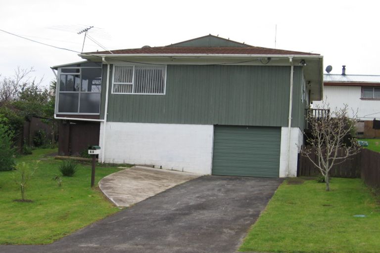 Photo of property in 32 Puriri Street, Helensville, 0800