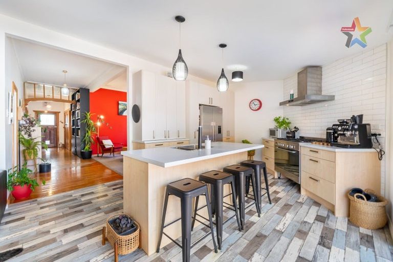 Photo of property in 112 William Street, Petone, Lower Hutt, 5012