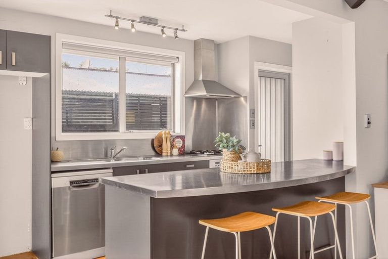 Photo of property in 26 Larnach Street, Waimairi Beach, Christchurch, 8083
