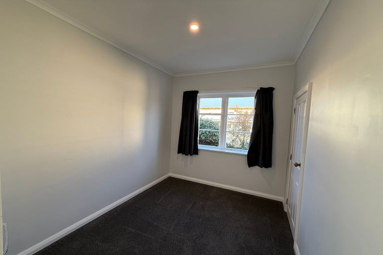 Photo of property in 5 Queen Street, Brighton, Dunedin, 9035