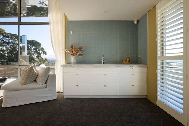 Photo of property in 110 Durham Drive, Havelock North, 4130