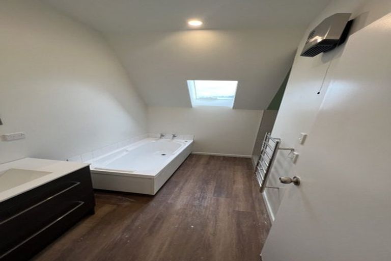 Photo of property in 8/611 Madras Street, St Albans, Christchurch, 8014