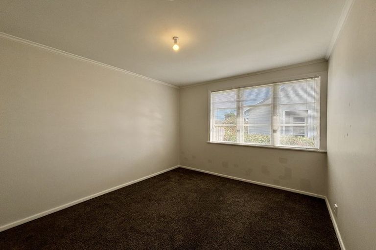 Photo of property in 9 Goldsmith Crescent, Levin, 5510
