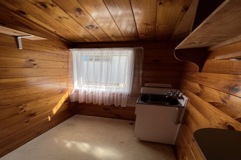 Photo of property in 14 Binda Place, Botany Downs, Auckland, 2010