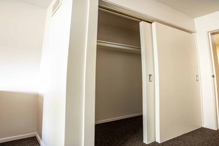 Photo of property in 103 Webb Street, Mount Cook, Wellington, 6011