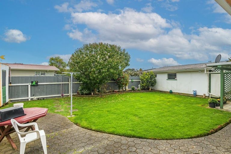 Photo of property in 203 Tremaine Avenue, Westbrook, Palmerston North, 4412