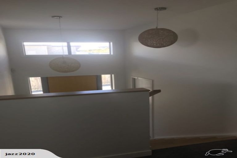 Photo of property in 19 Pacific View, Whitby, Porirua, 5024