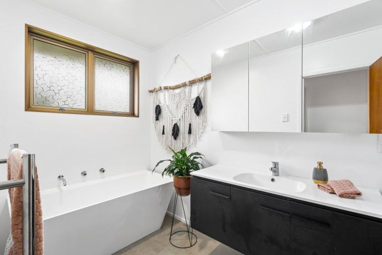 Photo of property in 407a Sylvan Road, Parkvale, Hastings, 4122