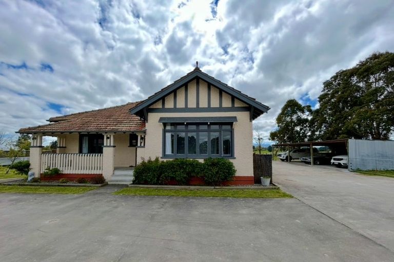 Photo of property in 814 Roberts Line, Bunnythorpe, Palmerston North, 4478