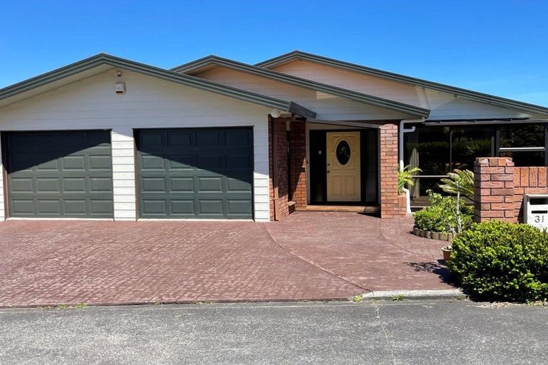 Photo of property in 31 Reflection Drive, West Harbour, Auckland, 0618