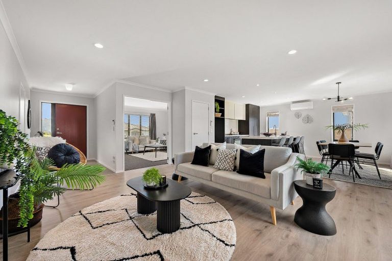 Photo of property in 13 John Burke Drive, Aotea, Porirua, 5024