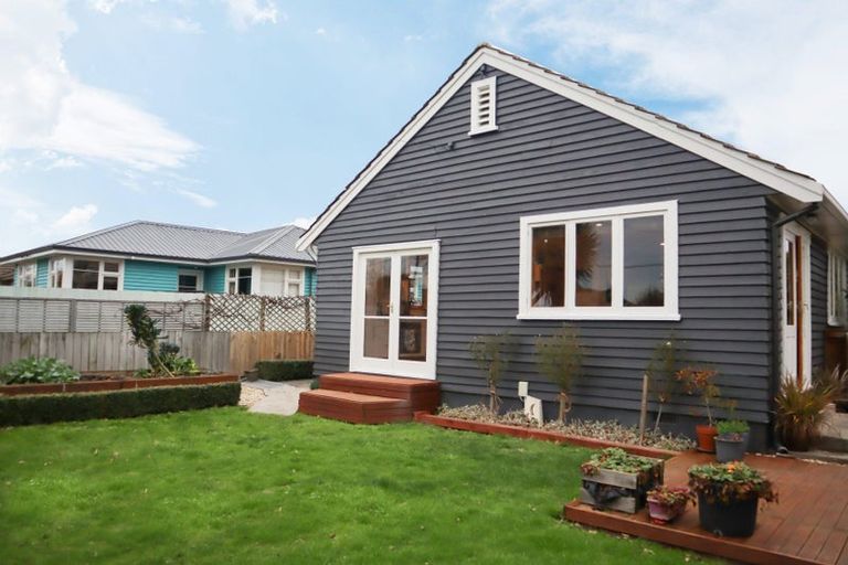 Photo of property in 38 Richards Avenue, Papanui, Christchurch, 8053