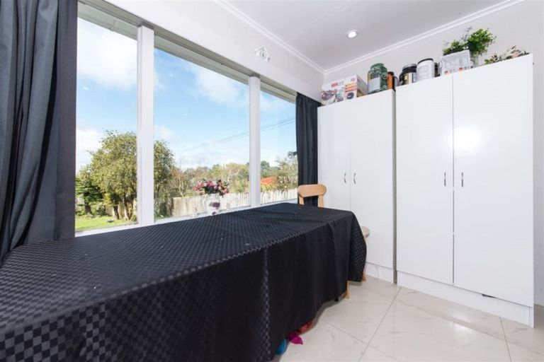 Photo of property in 52 Pleasant Road, Glen Eden, Auckland, 0602