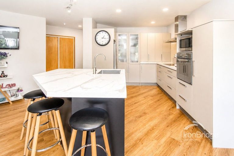 Photo of property in 7 Evergreen Place, Parklands, Christchurch, 8083