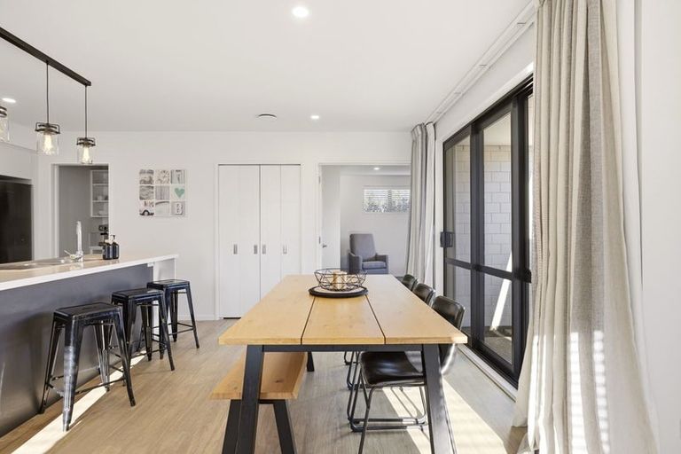 Photo of property in 9 Guyon Street, Marshland, Christchurch, 8083