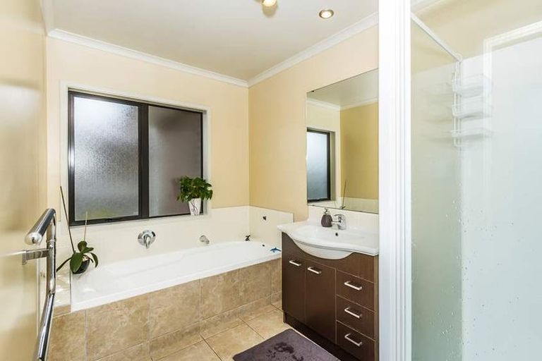 Photo of property in 3 Ward Street, Pukekohe, 2120