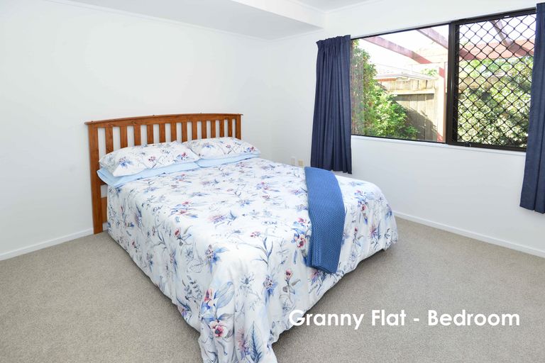 Photo of property in 61 Maygrove Drive, Orewa, 0931