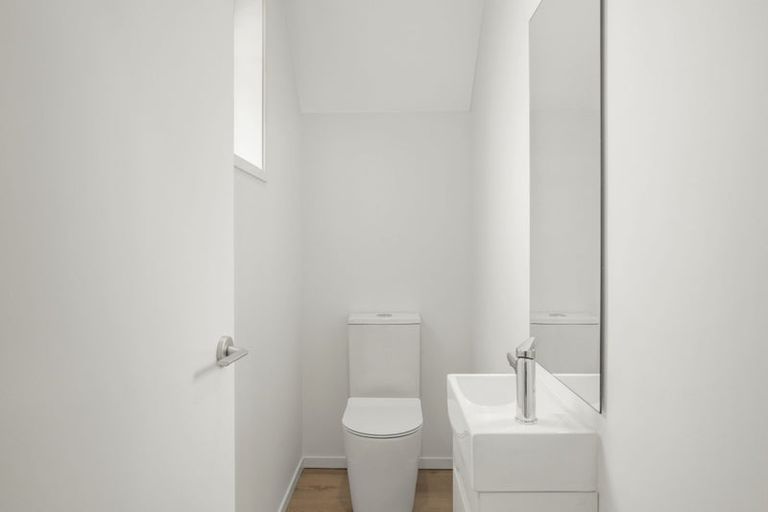 Photo of property in 11/10 Pascoe Avenue, Paremata, Porirua, 5026