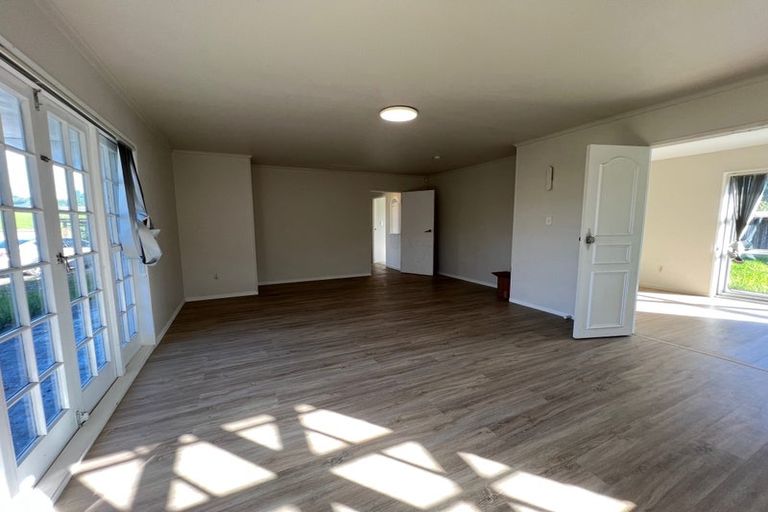 Photo of property in 50 Latham Avenue, Pakuranga, Auckland, 2010