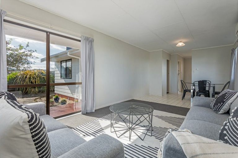 Photo of property in 72 Fraser Drive, Feilding, 4702