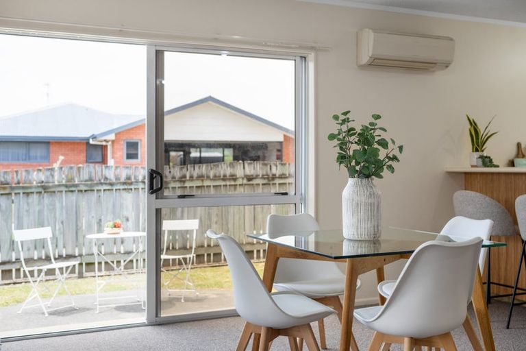 Photo of property in 27 Karina Crescent, Redwoodtown, Blenheim, 7201
