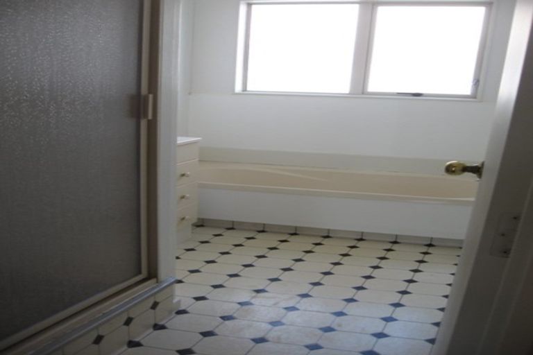 Photo of property in 195 Dey Street, Hamilton East, Hamilton, 3216