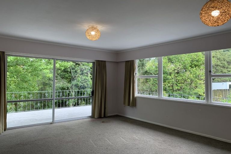 Photo of property in 51 Cyclarama Crescent, Massey, Auckland, 0614