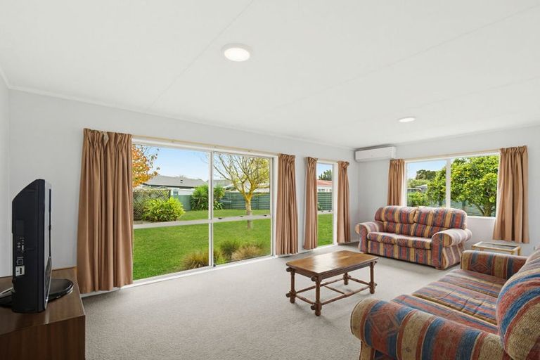 Photo of property in 1308 Jellicoe Street, Mayfair, Hastings, 4122