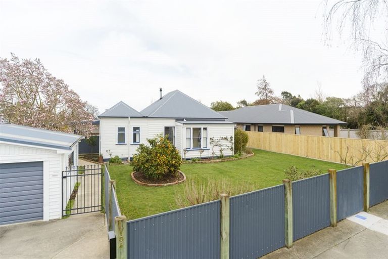Photo of property in 104 Sherwill Street West, Feilding, 4702