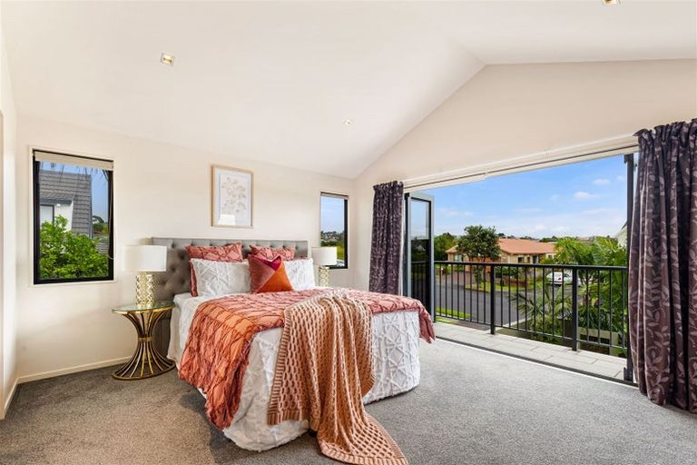 Photo of property in 48a Picasso Drive, West Harbour, Auckland, 0618