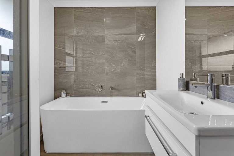 Photo of property in 29 Lock Crescent, Kaiapoi, 7630