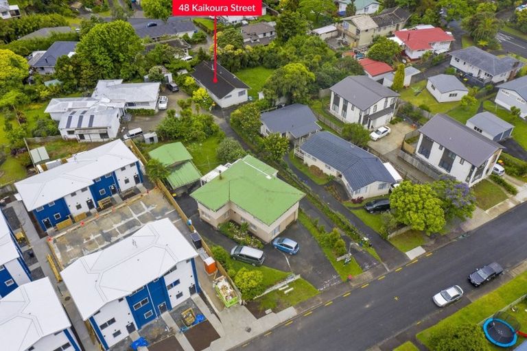Photo of property in 48 Kaikoura Street, Henderson, Auckland, 0612