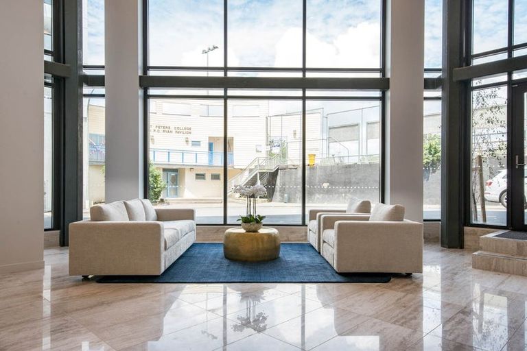 Photo of property in 10 Lion Place, Papamoa, 3118