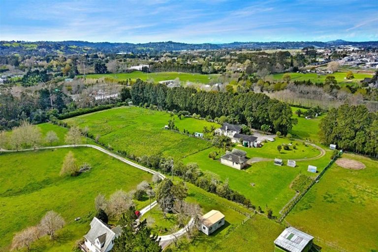 Photo of property in 22 Dale Road, Whenuapai, Auckland, 0618