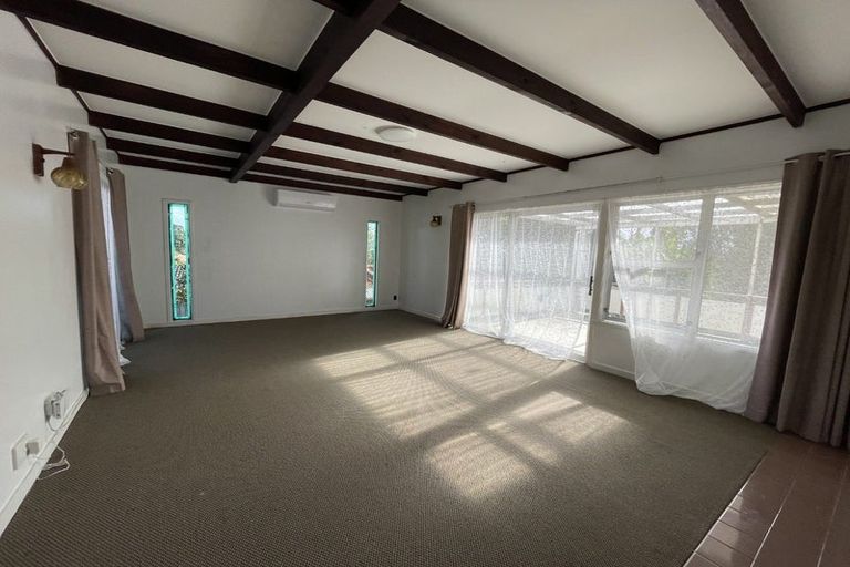 Photo of property in 60b Te Atatu Road, Te Atatu South, Auckland, 0610