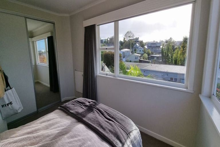 Photo of property in 24 Bevyn Street, Castor Bay, Auckland, 0620