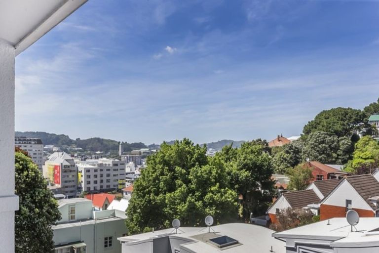 Photo of property in Fernhill Flats, 324u9 The Terrace, Te Aro, Wellington, 6011