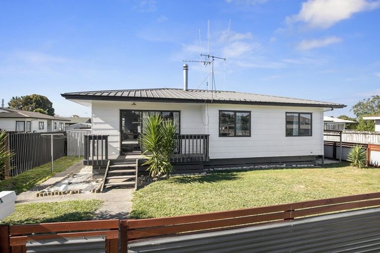 Photo of property in 12a Pringle Place, Nawton, Hamilton, 3200