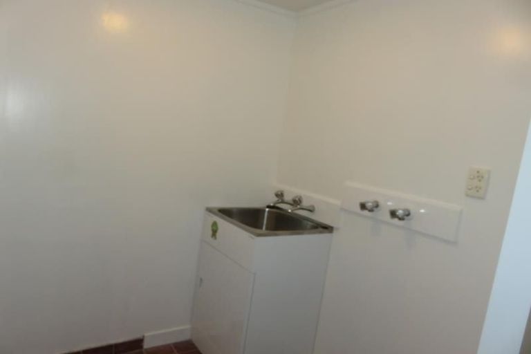 Photo of property in 4b Mcmahon Way, Paparangi, Wellington, 6037