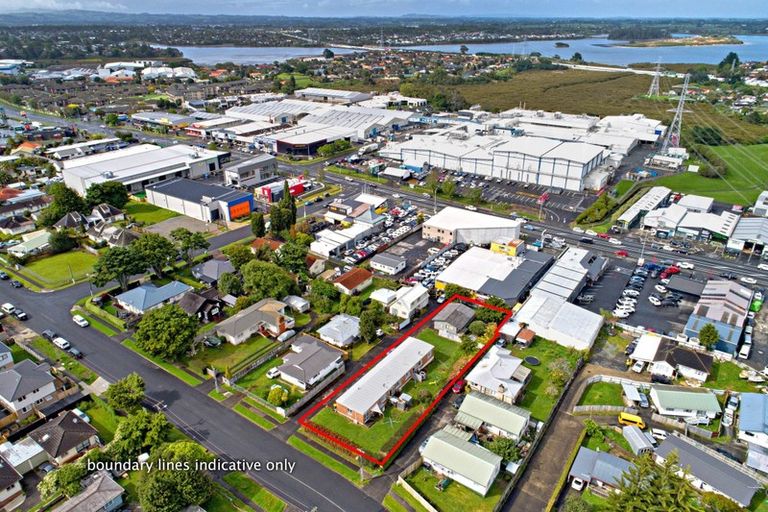 Photo of property in 1/37 Takanini Road, Takanini, 2112