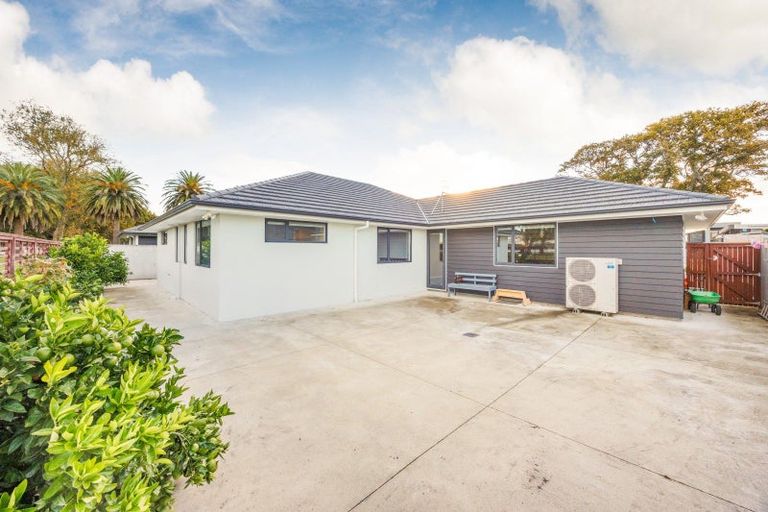 Photo of property in 7 Grand Oaks Drive, Awapuni, Palmerston North, 4412