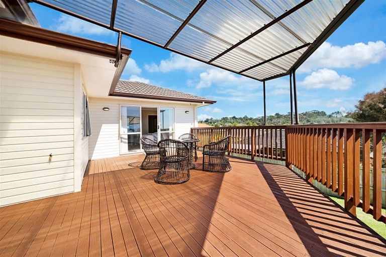 Photo of property in 23 Leafield Crescent, Henderson, Auckland, 0612