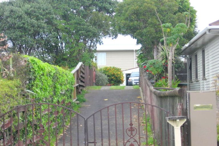 Photo of property in 220a Valley Road, Mount Maunganui, 3116