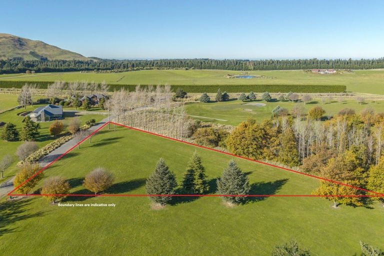 Photo of property in 17/coleridge Road, Windwhistle, Hororata, 7572