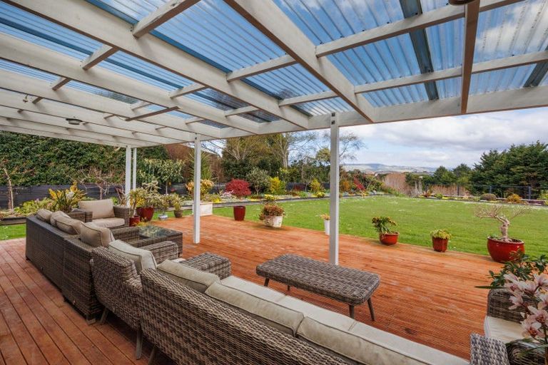 Photo of property in 37 Branksome Place, Aokautere, Palmerston North, 4471